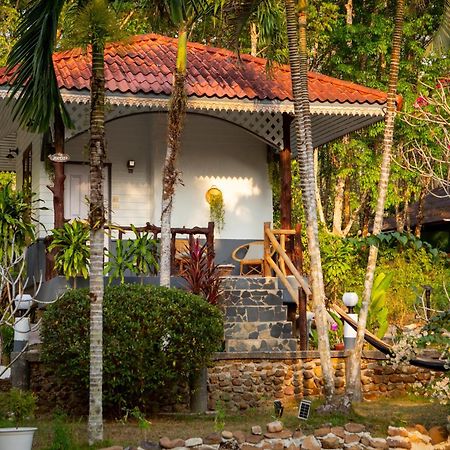 Koh Kood Garden House Hotel Ban Lak Uan Exterior photo