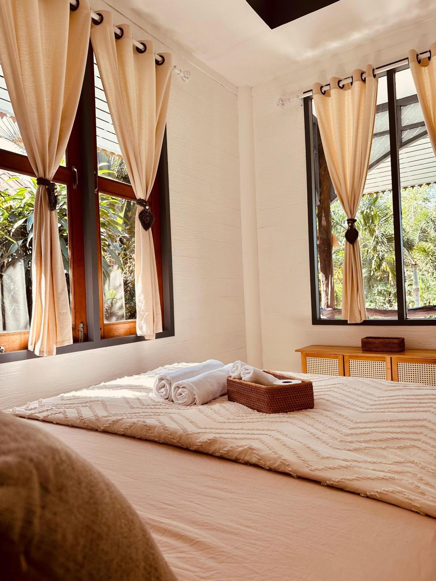 Koh Kood Garden House Hotel Ban Lak Uan Exterior photo